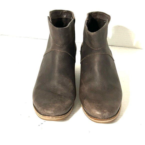 Emu Carlise Wedge Heel Ankle Booties Boots Brown Nubuck Leather Size 8.5 - Picture 2 of 13